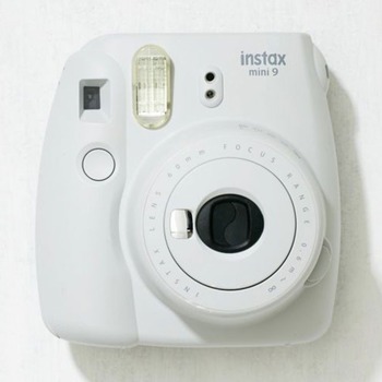 ecomm: Christina Milian Gift Picks Products, Fujifilm